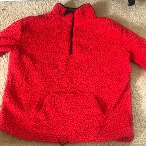 Red Pullover